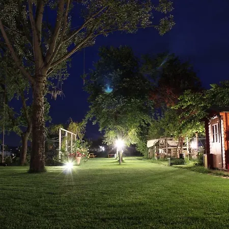 فندق مبيت وإفطار La Luna Nel Parco 4*